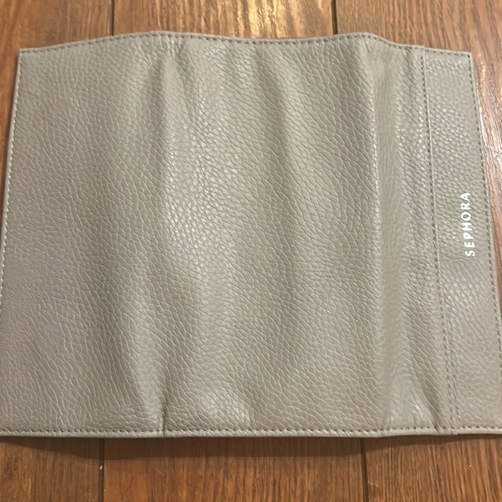 Sephora cosmetic brushes case - Picture 3 of 8